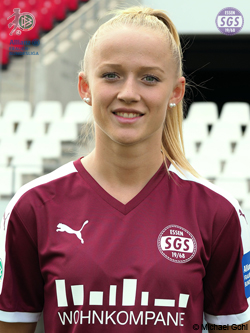 Lea Schüller
